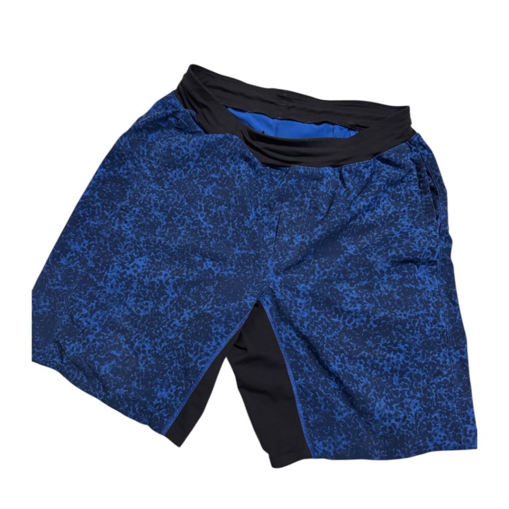 Lululemon Men’s Blue and Black Patterned Running Shorts